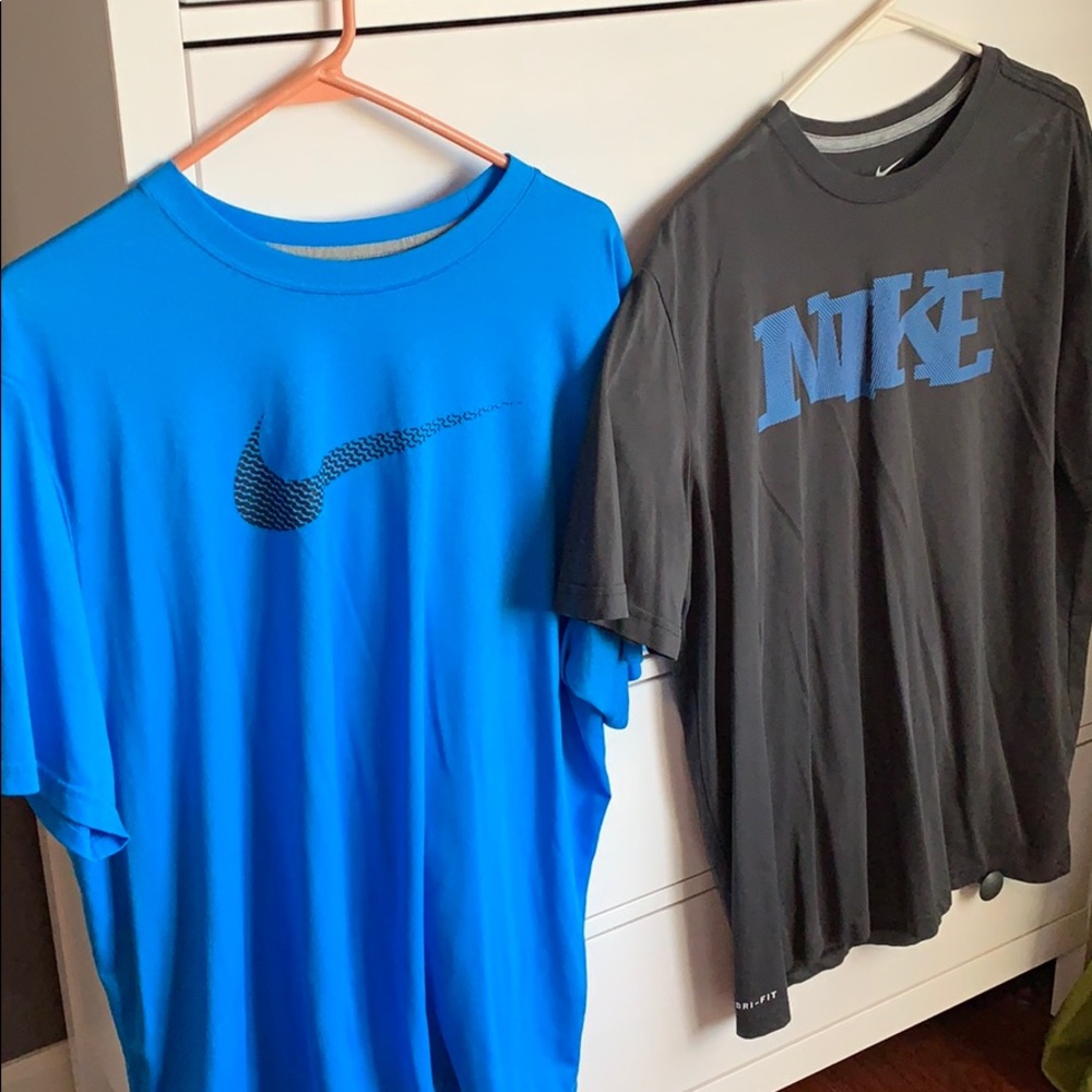 2 men’s Nike Dri-Fit T-shirt’s XL